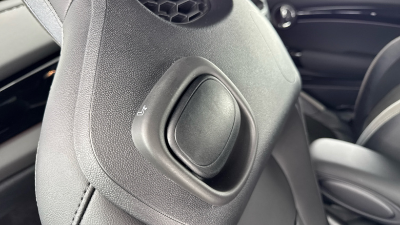 MINI Hatchback 2.0 Cooper S Sport 3dr Auto Petrol Hatchback